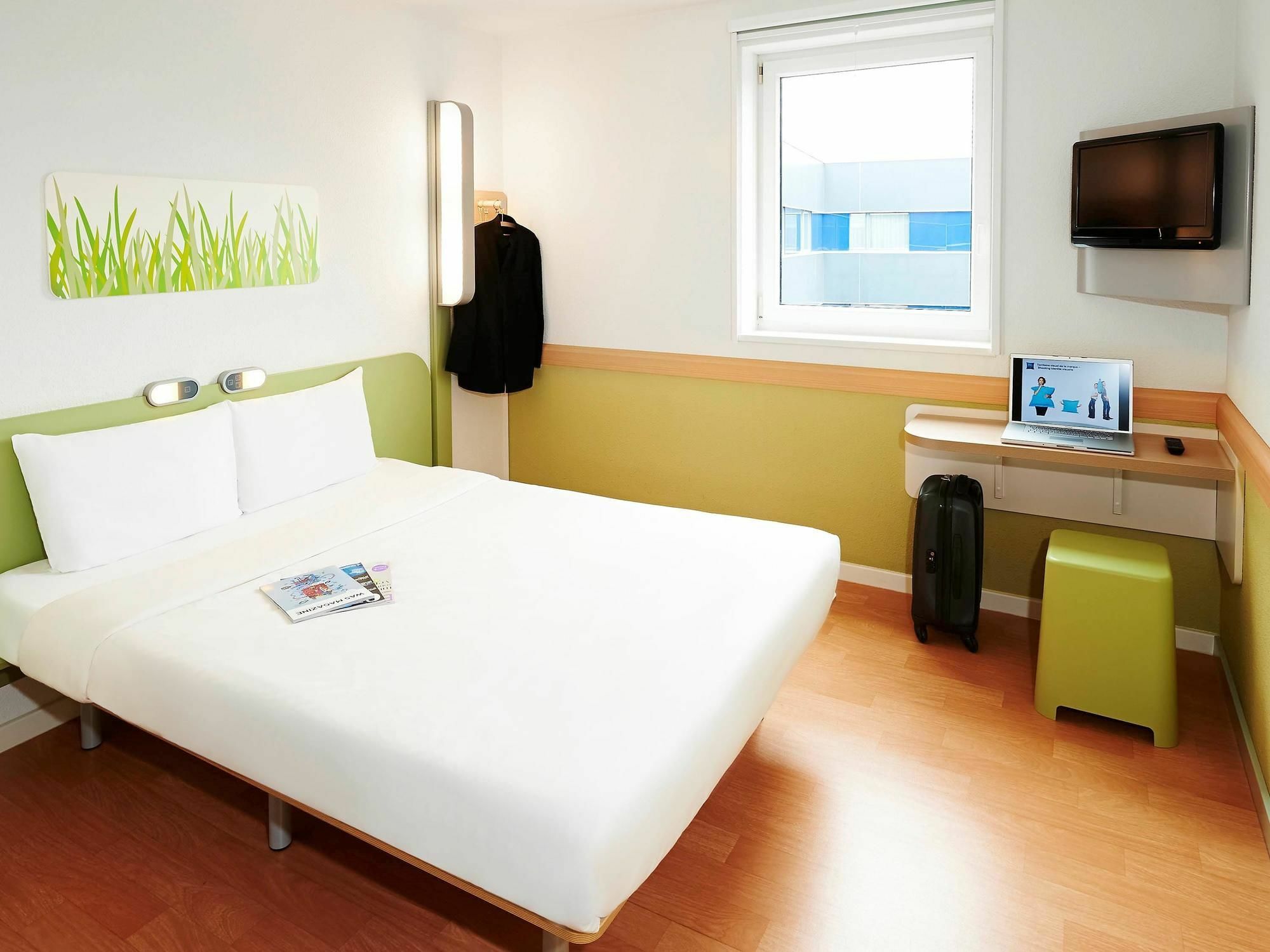 ibis budget Paris Porte de Vincennes Buitenkant foto